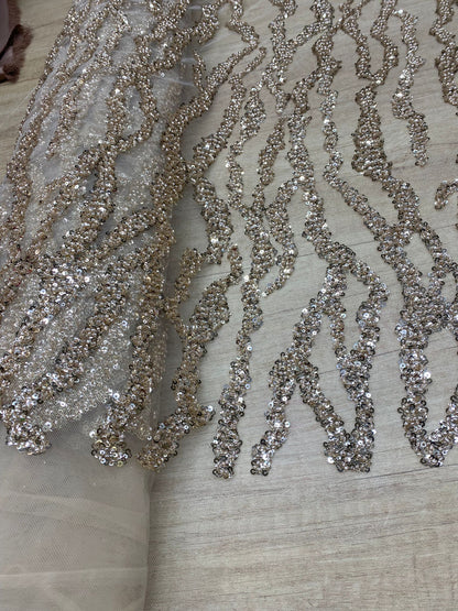 Broderie accesorizata cu paiete , Auriu - MODEL AZIZE