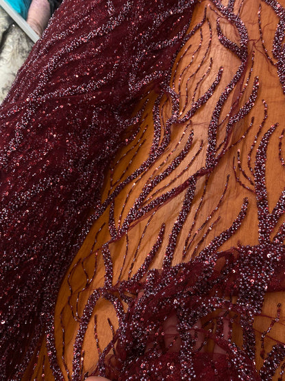 Broderie accesorizata cu paiete si margele, Visiniu - MODEL BEAUTY