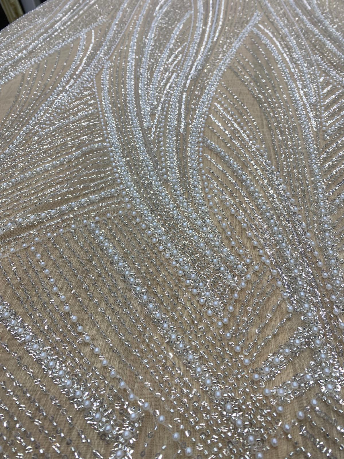 Broderie accesorizata cu paiete si margele argintie, pe suport de tulle nude - MODEL IRMA