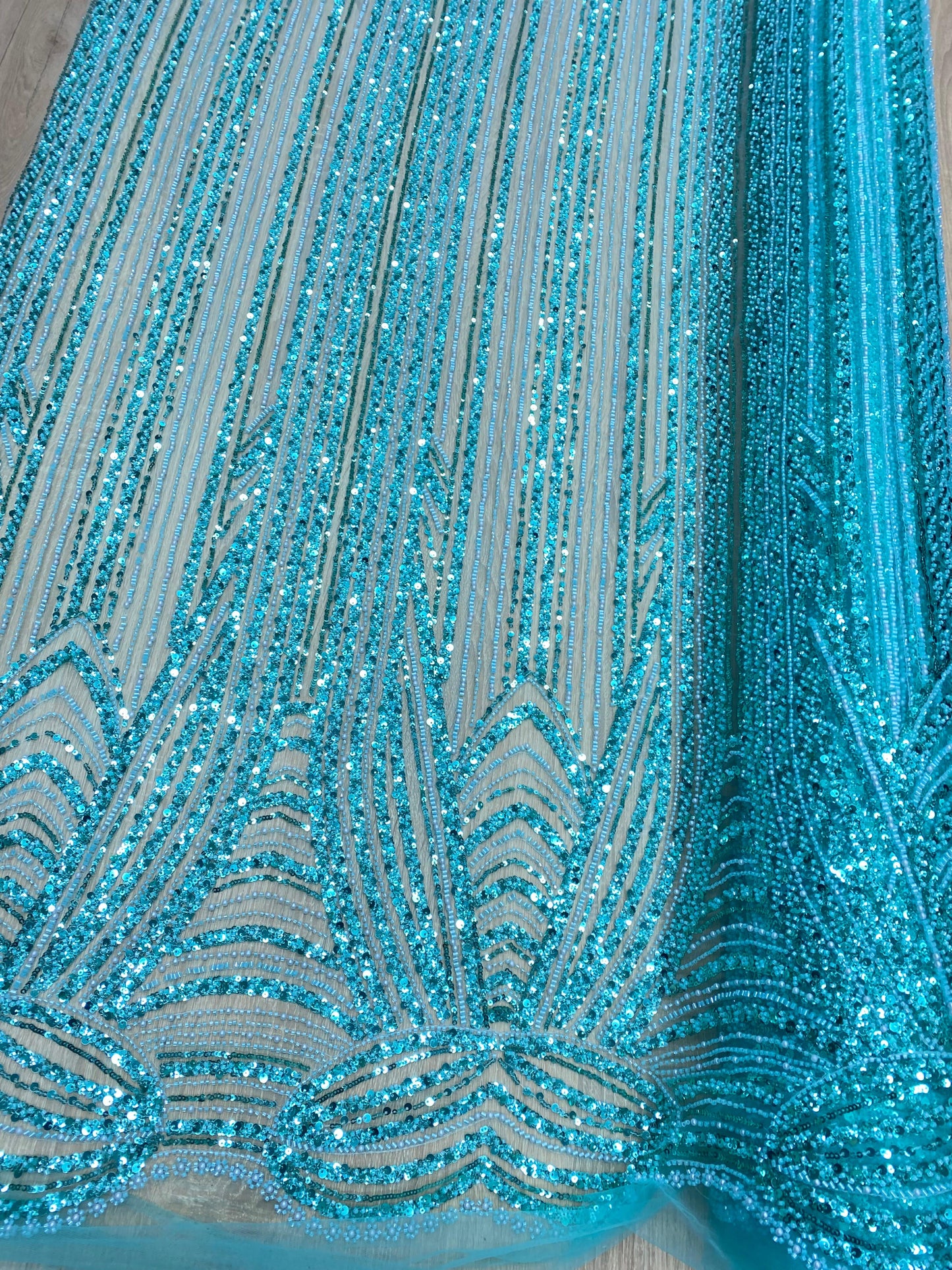 Broderie accesorizata cu paiete si margele blue mint , MODEL ZOE