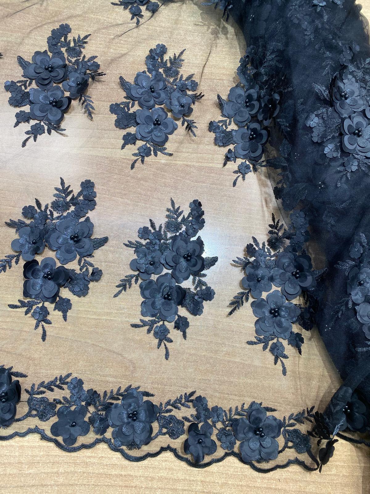 Broderie accesorizata cu paiete si margele, Negru - MODEL DORA