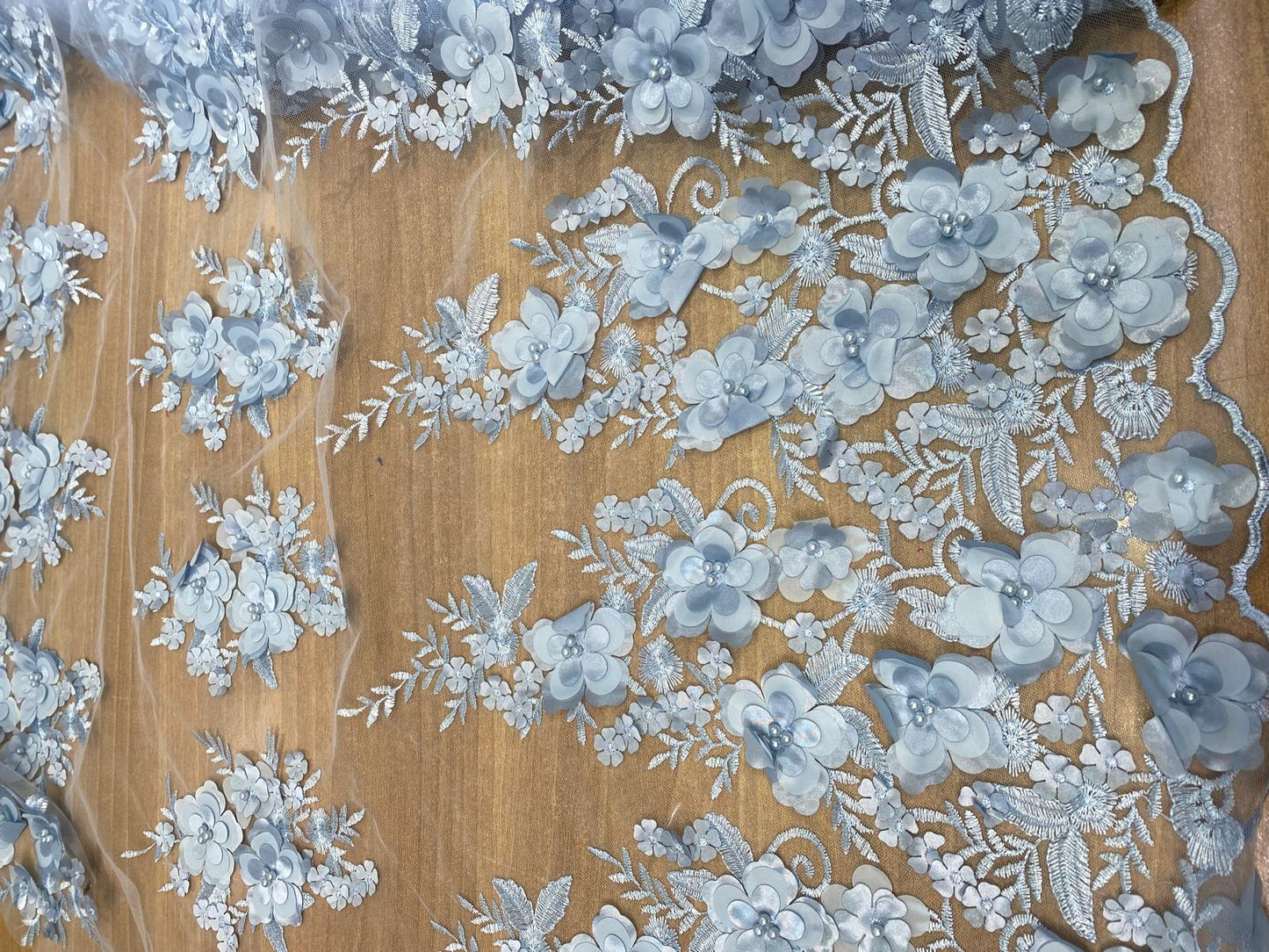 Broderie accesorizata cu paiete si margele, Mov Lila - MODEL DORA