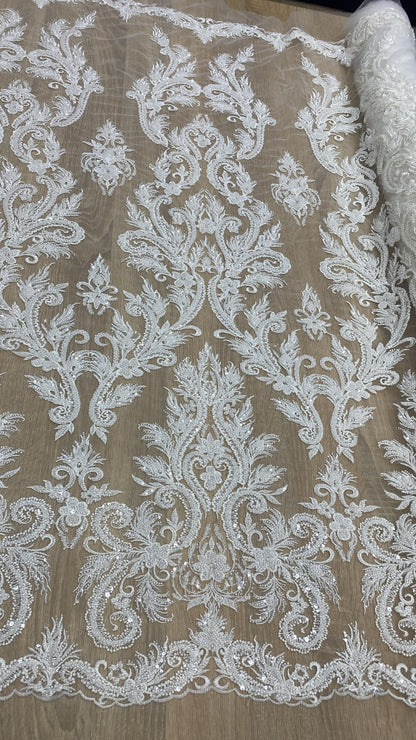 Broderie accesorizata cu paiete si margele, Alb   MODEL CERREN