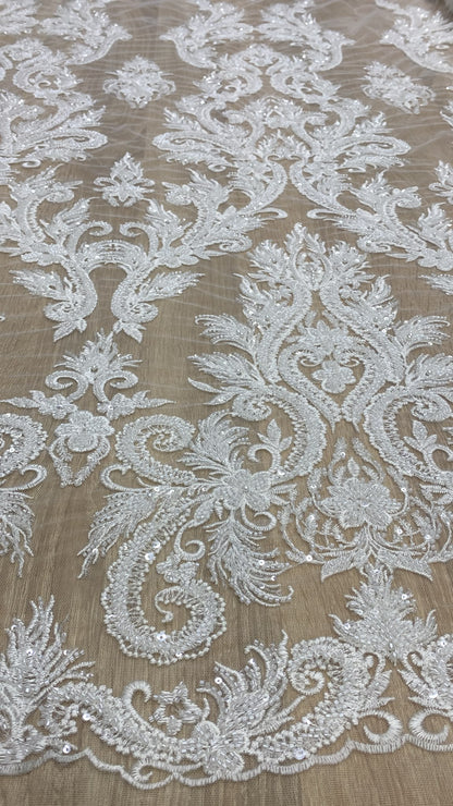 Broderie accesorizata cu paiete si margele, Alb   MODEL CERREN