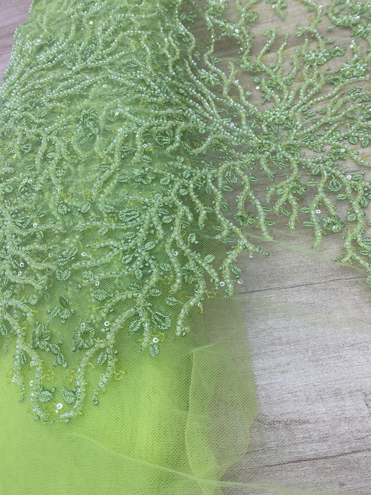 Broderie accesorizata cu paiete si margele , Verde Fistic - MODEL DEBBIE