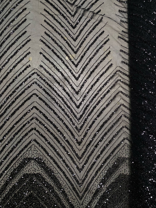 Broderie accesorizata cu paiete si margele, Negru - MODEL ELOISE