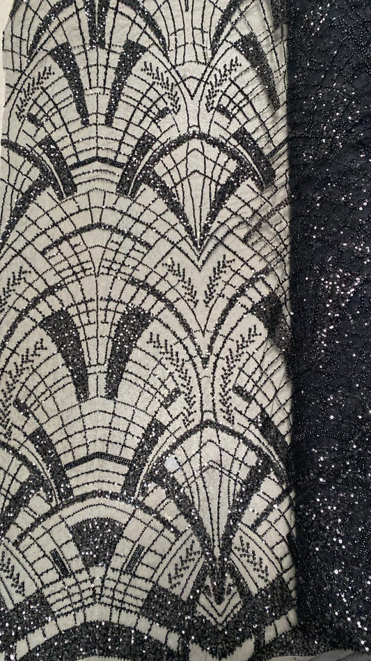 Broderie accesorizata cu paiete si margele, Negru - MODEL DELI