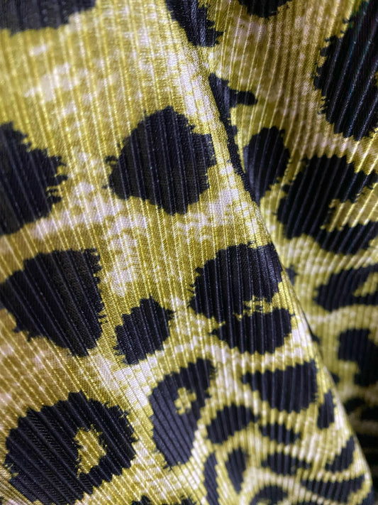Satin Plisat, Animal Print - Model 3
