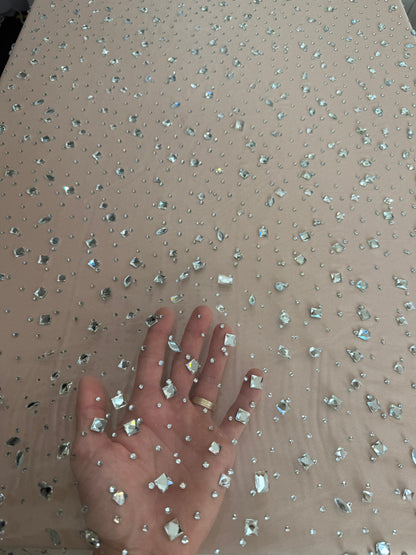 Tulle bej accesorizat cu pietre si cristale argintii - MODEL MELLA