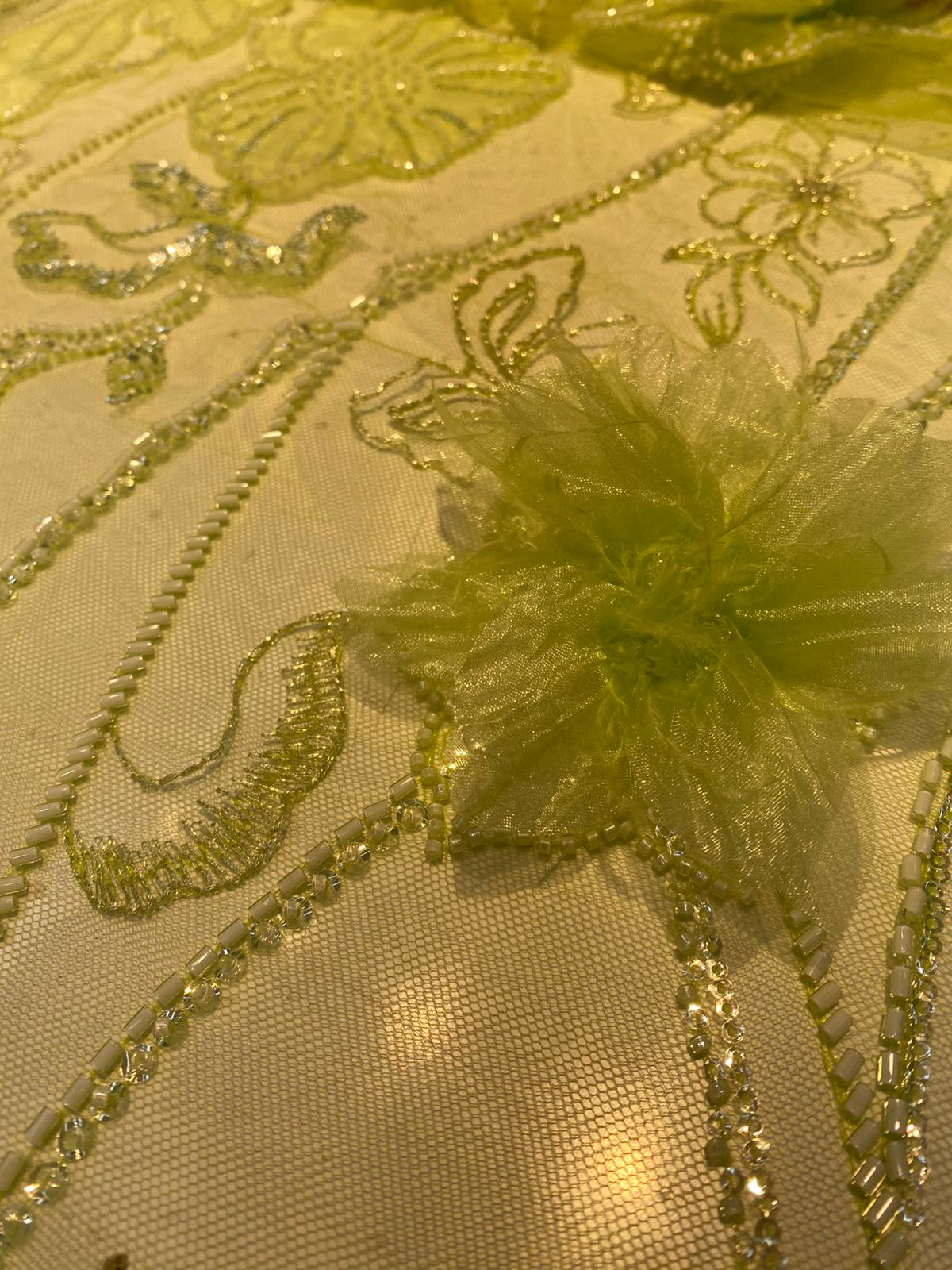 Broderie accesorizata , model flora, verde lime - MODEL GLOW