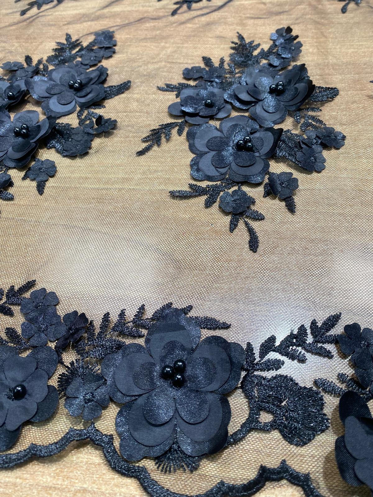 Broderie accesorizata cu paiete si margele, Negru - MODEL DORA