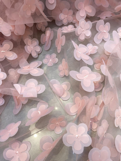 Tulle accesorizat cu flori 3D , Roz