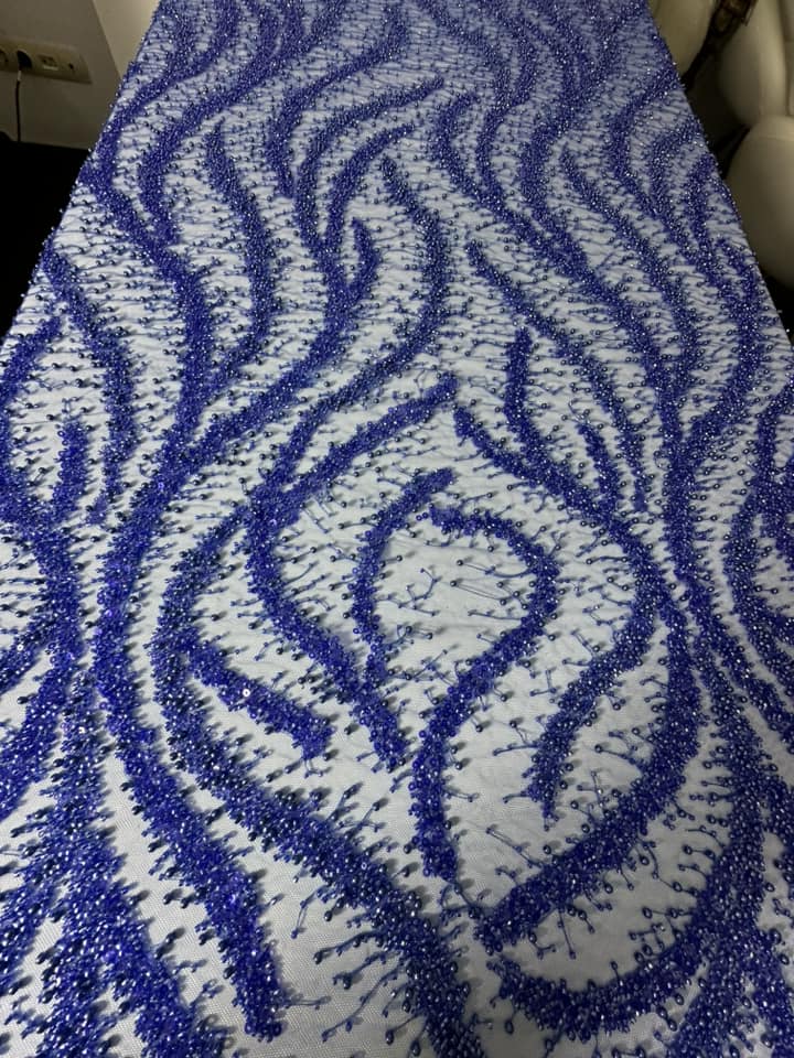 Broderie accesorizata cu paiete si margele , Albastru-royal   / MODEL ELLA