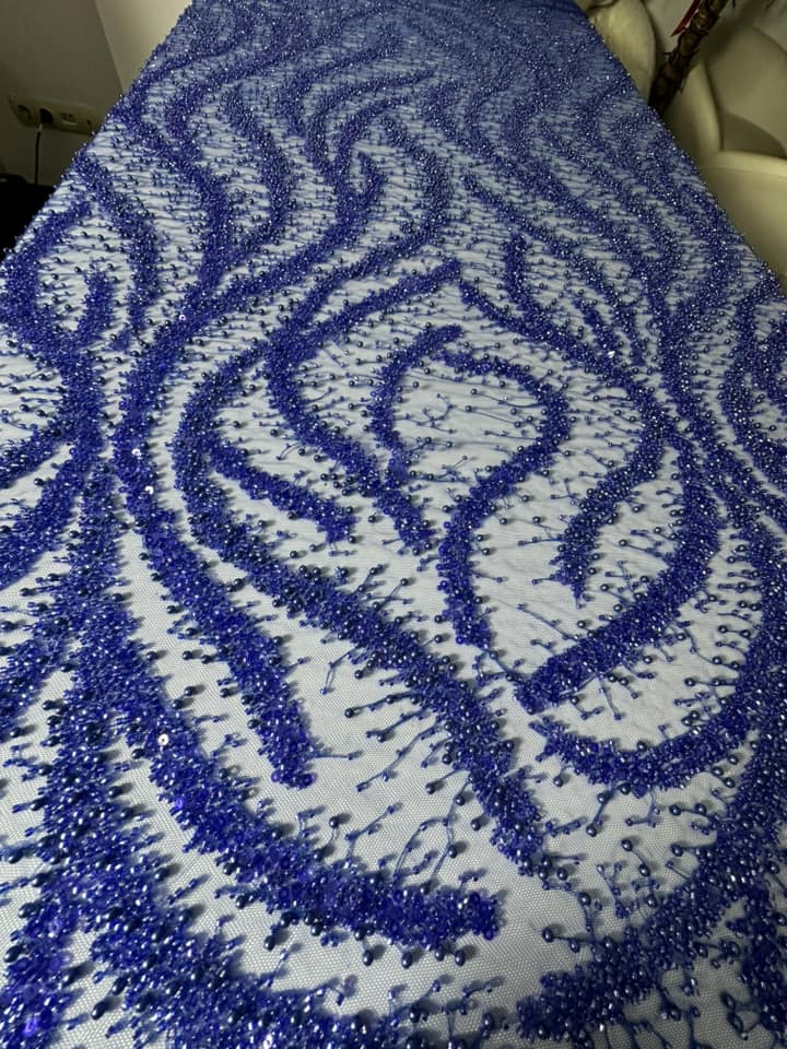 Broderie accesorizata cu paiete si margele , Albastru-royal   / MODEL ELLA