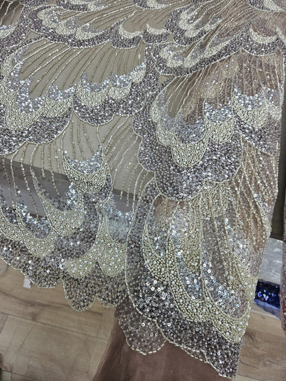 Broderie accesorizata cu margele, paiete si margele tubulare , Argintiu -MODEL Butterfly