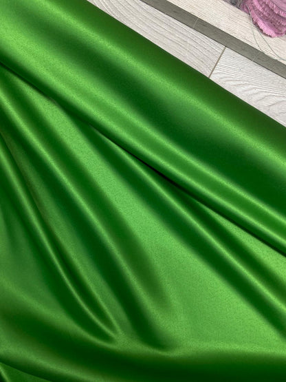 Tafta fixa, Verde Iarba