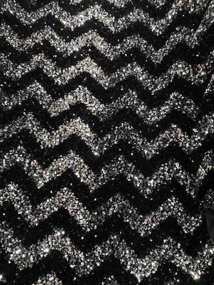 Paiete pe suport de catifea, model ZigZag, Negru-Argintiu