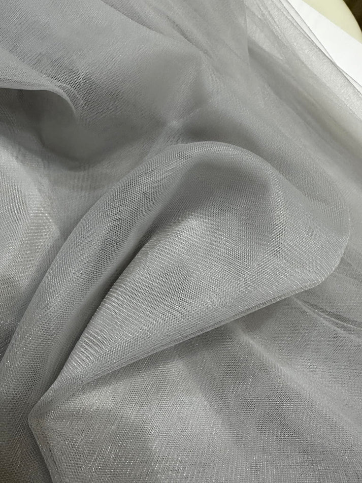 Tulle moale si fin, Gri-deschis