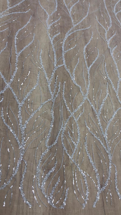 Broderie accesorizata cu paiete si margele, Alba / MODEL MARDIN