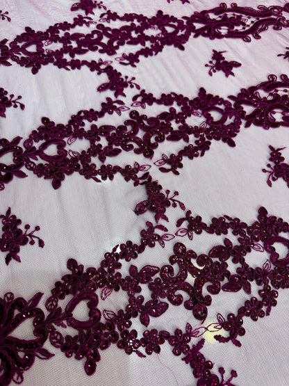 Tulle brodat, accesorizat cu paiete , Mov