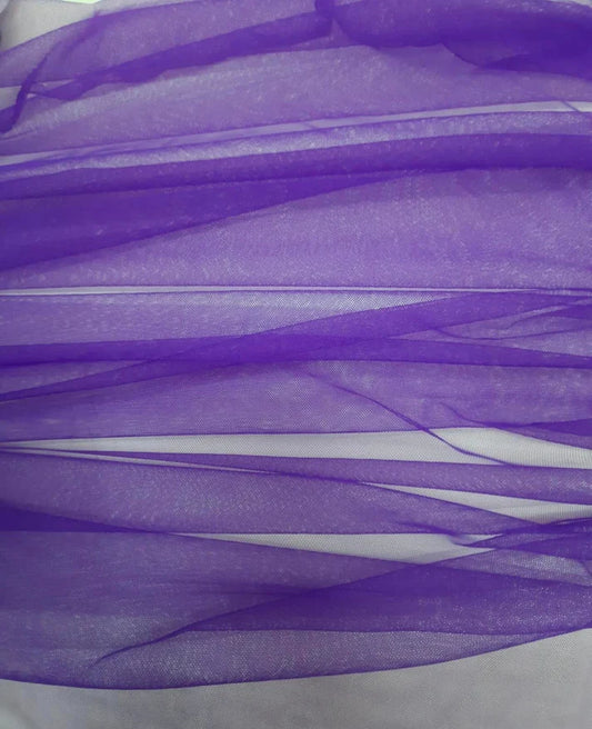 Tulle moale si fin , Mov