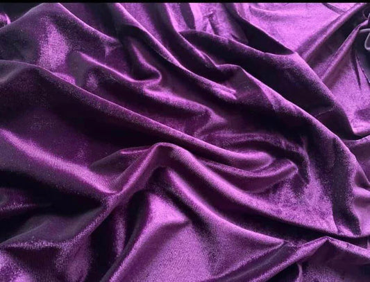 Catifea Elastica, Mov