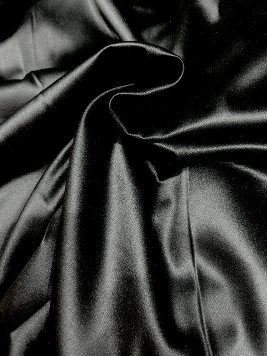 Tafta elastica clasica, Negru