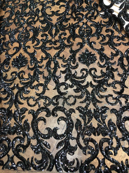 Broderie accesorizata cu paiete, Negru / MODEL THEO
