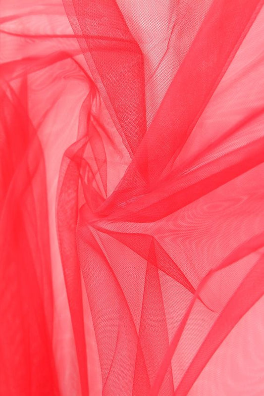 Tulle moale si fin , Rosu