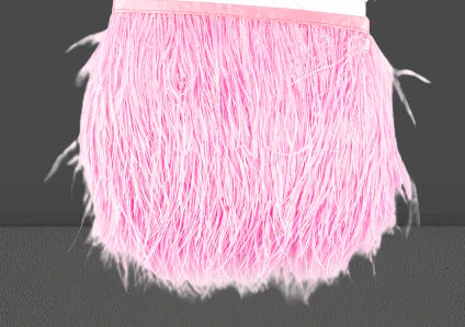 Pene de strut  Roz deschis