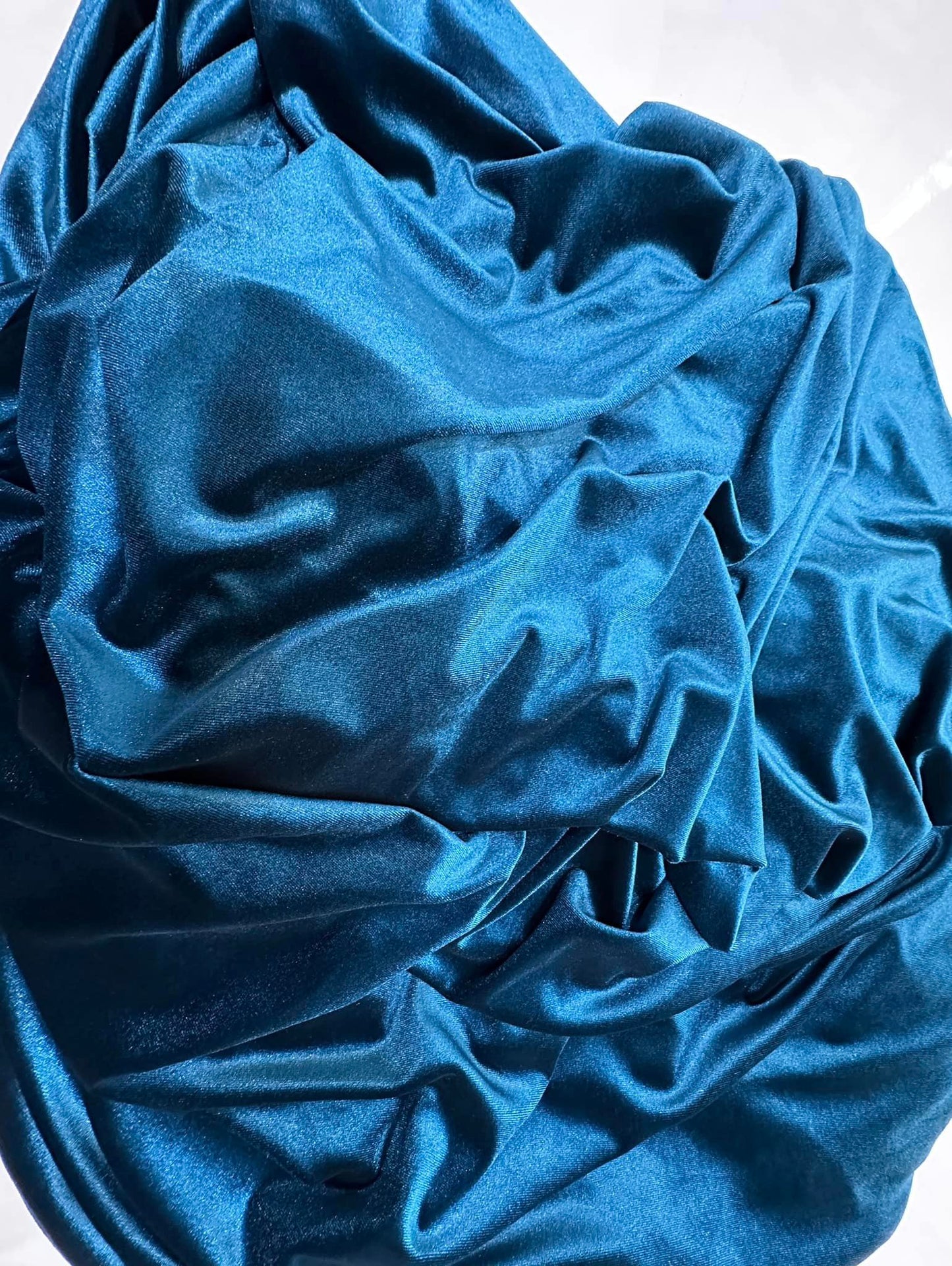 Catifea Elastica, Turqoise