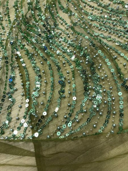 Broderie accesorizata cu paiete si margele, Verde / MODEL EMY