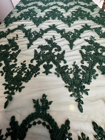 Tulle brodat, accesorizat cu paiete, Verde