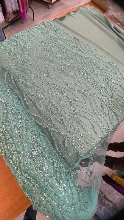 Broderie accesorizata cu paiete si margele, Verde Mint - MODEL BEAUTY