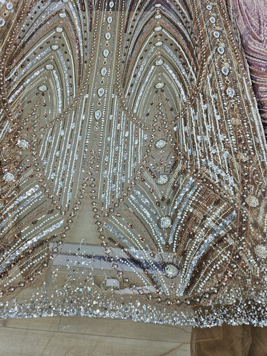 Broderie accesorizata cu margele, paiete si margele tubulare , Maro -MODEL YOYO