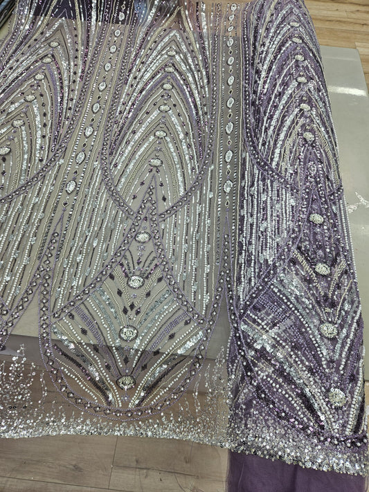 Broderie accesorizata cu margele, paiete si margele tubulare , Mov -MODEL YOYO